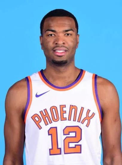 她的职业生 她的职业生