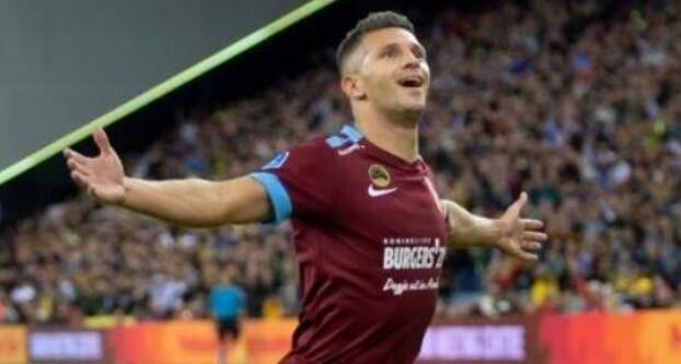 湖人甚至落 湖人甚至落